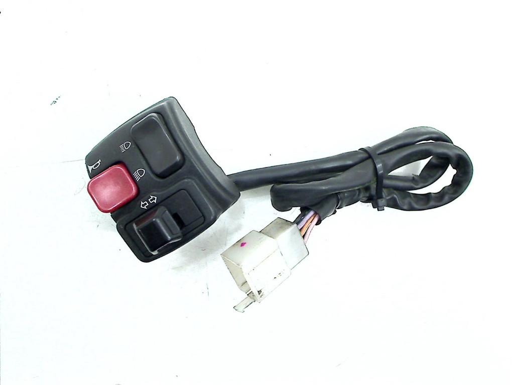 COMMUTATEUR GAUCHE Derbi SENDA (01-1970/-), Derbi, P.J. Troelstraweg 8 8
3144 CX  MAASSLUIS, NL, Info@cama-motorparts.nl, Utilisé