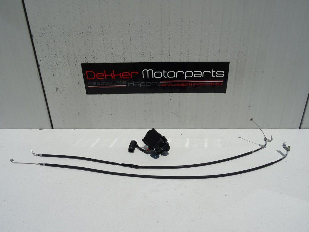 Servo motor + Kabels  Honda CBR1000RRR Fireblade SC82 2020 >, -, -, Nieuw, Ophalen of Verzenden