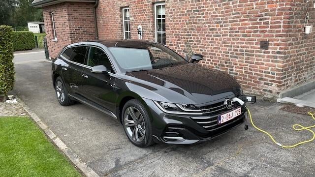 VW Arteon Shooting Break eHybrid, Auto's, Volkswagen, Arteon, 4 cilinders, Zwart, Leder