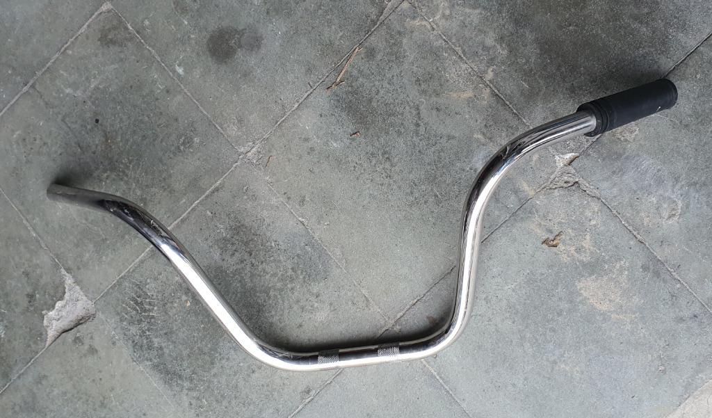 GUIDON ORIGINAL HARLEY DAVIDSON STREET BOB / DYNA, Motos, Enlèvement ou Envoi, Utilisé