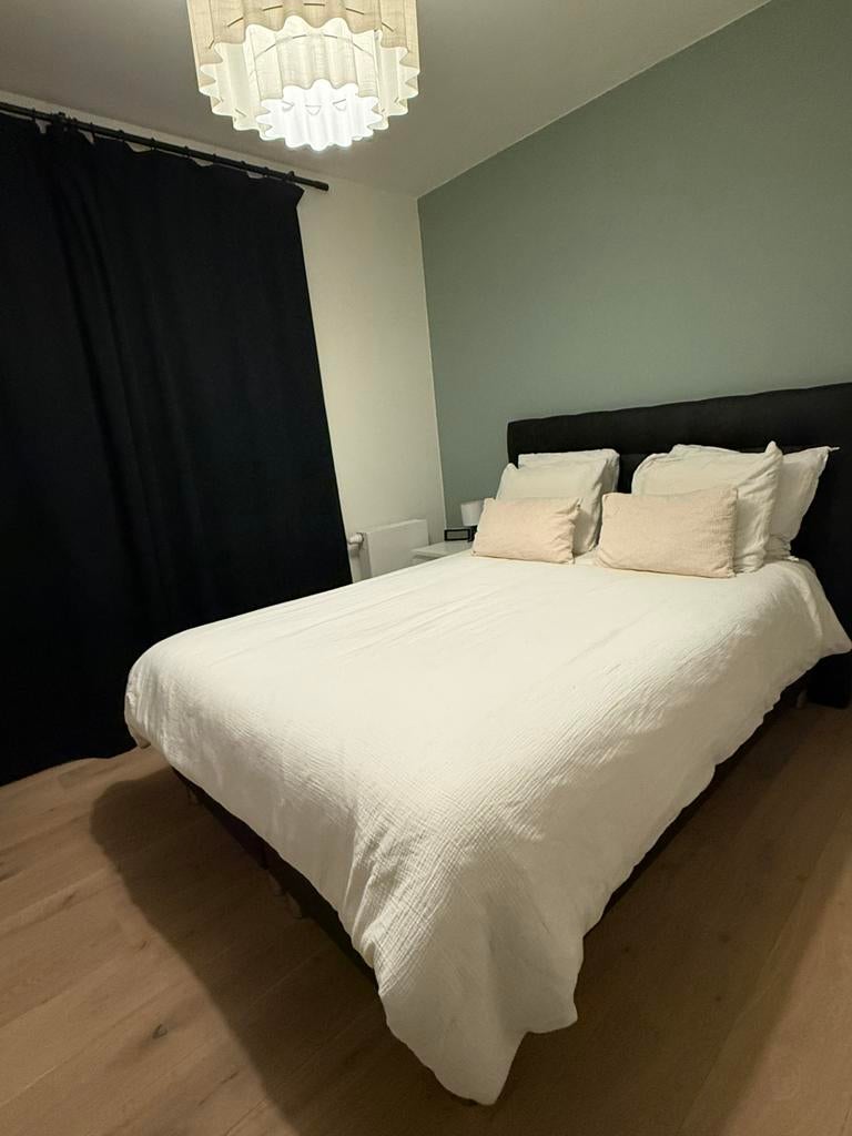 Lit 1m40 avec matelas, Maison & Meubles, 140 cm, Enlèvement, Utilisé, 200 cm