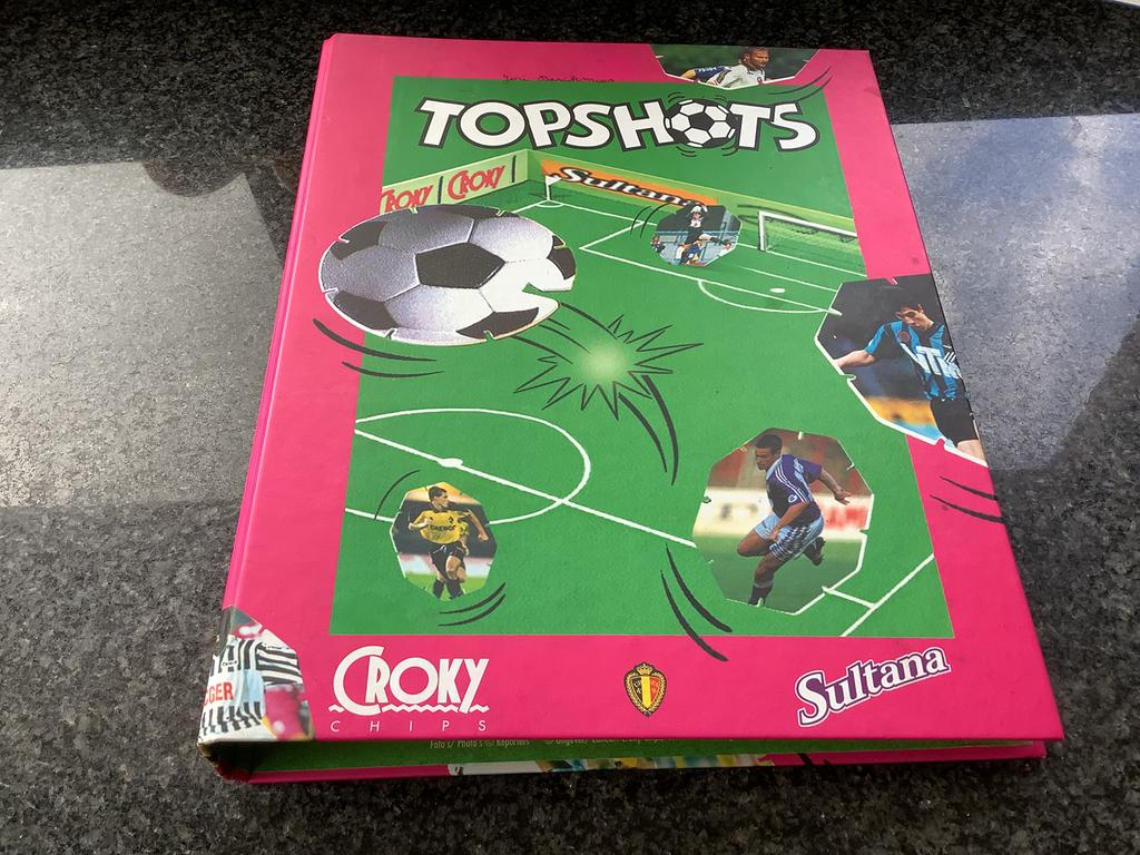 Flippo’s croky voetbal +verzamelmap, Verzenden, Verzameling, Met verzamelmap(pen)