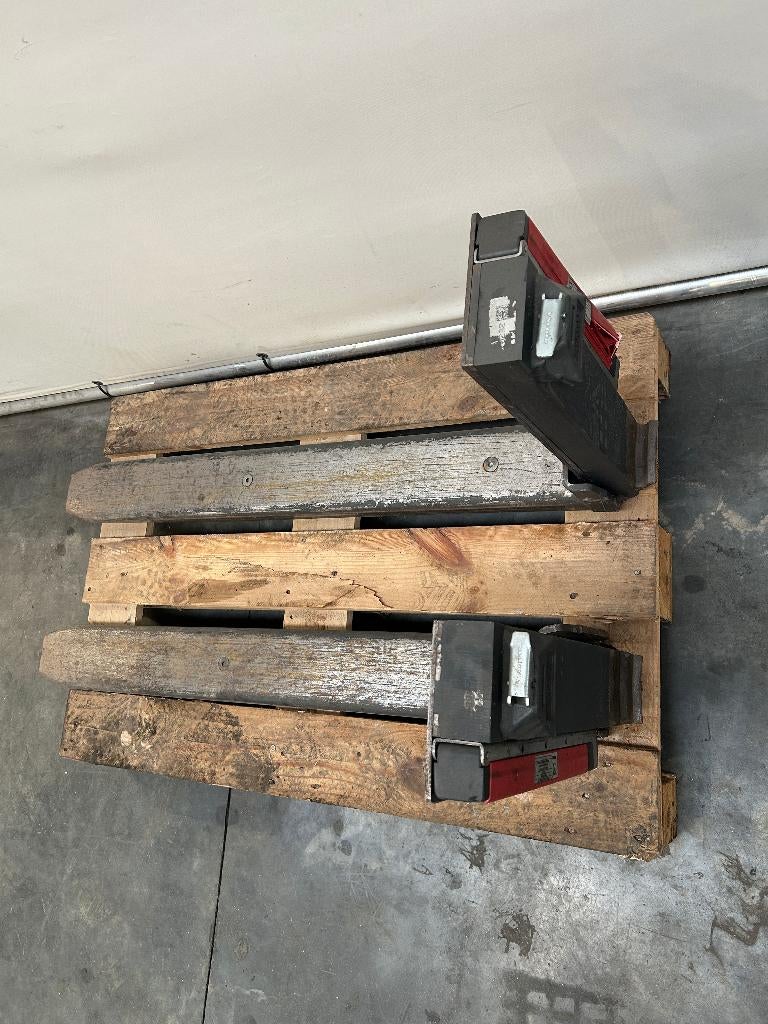 VETTER heftruckvorken met RAVA iFORK weegsysteem, Ophalen, Voorzetapparatuur, Ravas, Elektrisch