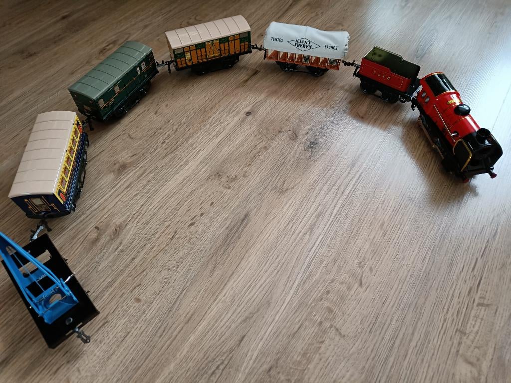 oude blikken mechanische trein, in goede staat, Enlèvement