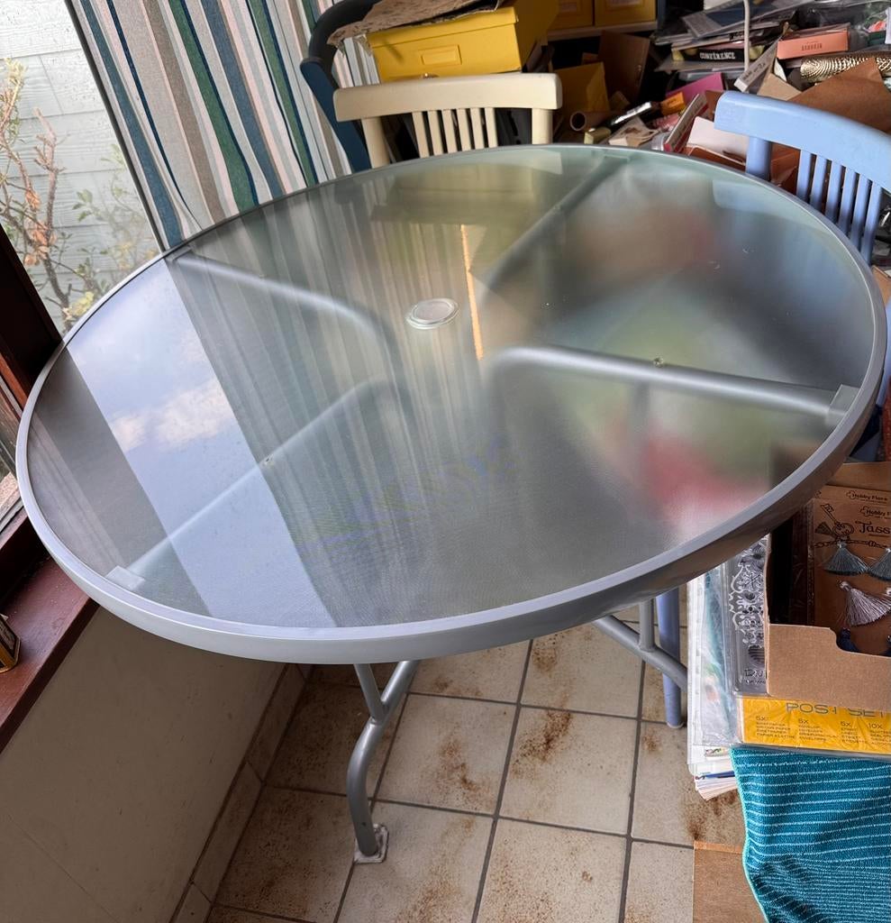 Glazen ronde tafel (binnen & buiten gebruik), Ophalen, Rond, Zo goed als nieuw, Glas