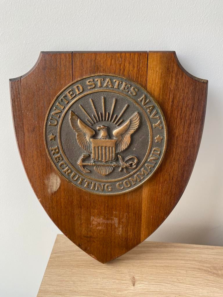 Amerikaanse militaria marine: houten schild metalen plaatje, Ophalen of Verzenden, Marine
