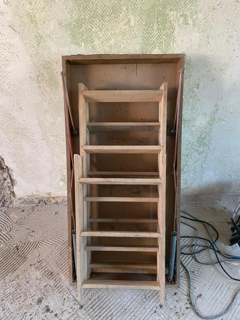 Zoldertrap 120x60 cm, Ophalen, Zo goed als nieuw