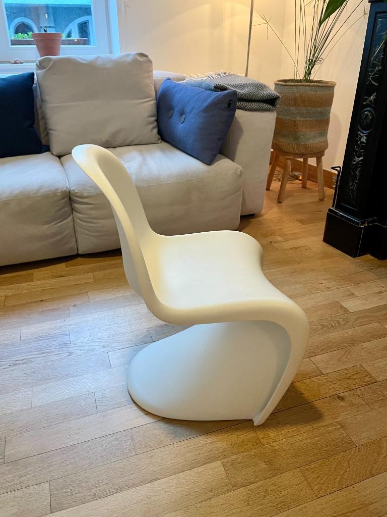 Vitra Panton Junior chaise pour enfant blanc mat, Synthétique, Enlèvement, Utilisé, Blanc