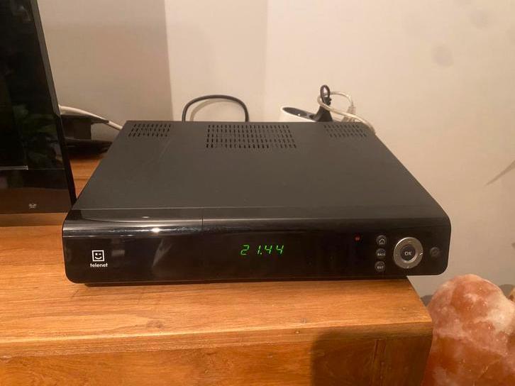 Décodeur tv digicorder HD et modem telenet, télécommande, Audio, Tv en Foto, Ophalen, Gebruikt