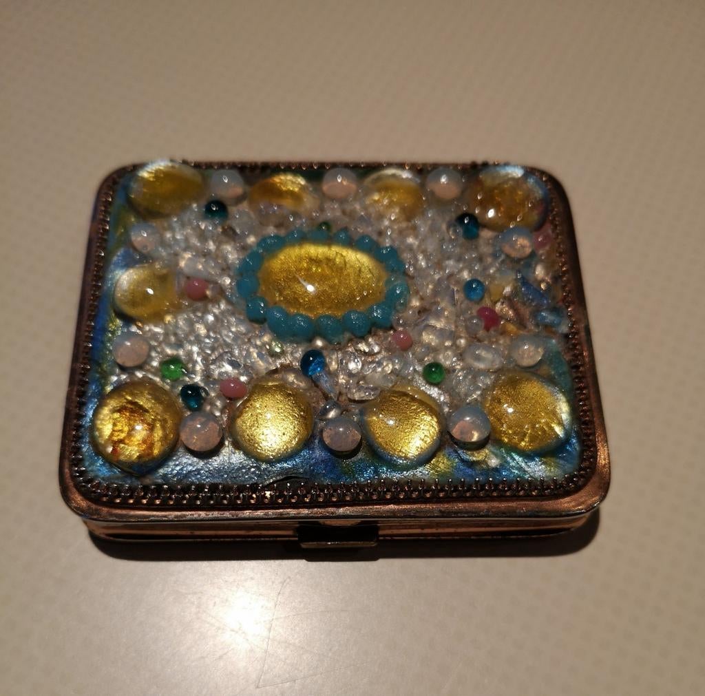 Vintage  mooie poederdoos, Ophalen of Verzenden