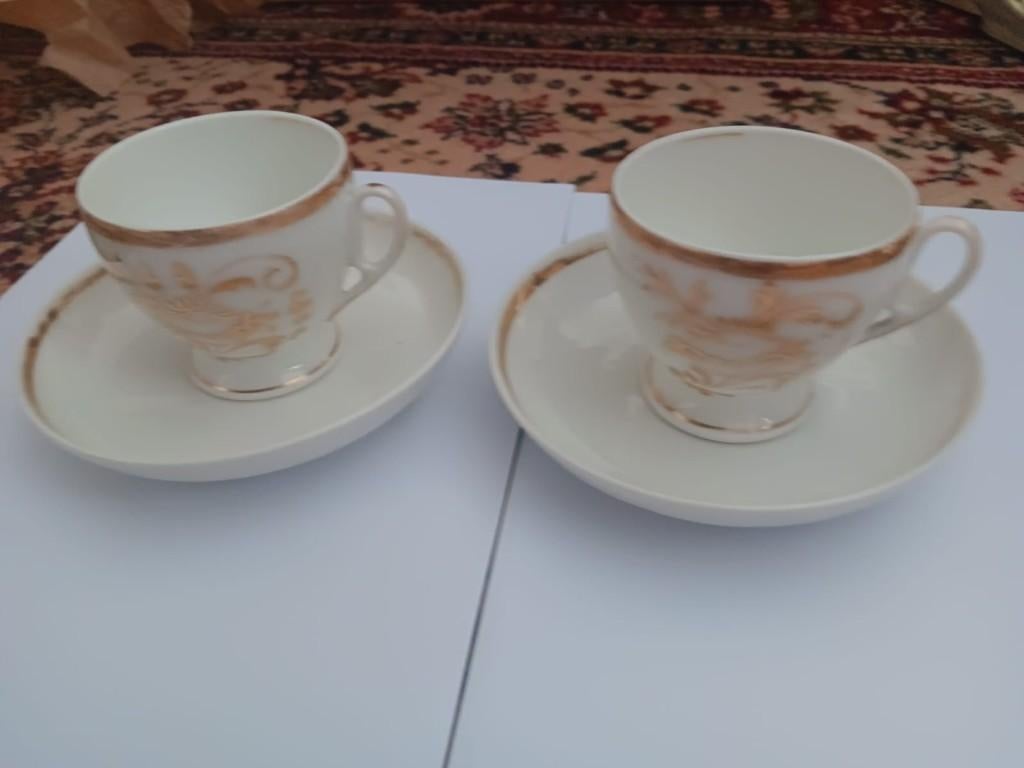 Koffietassen Vieux Bruxelles, Ophalen