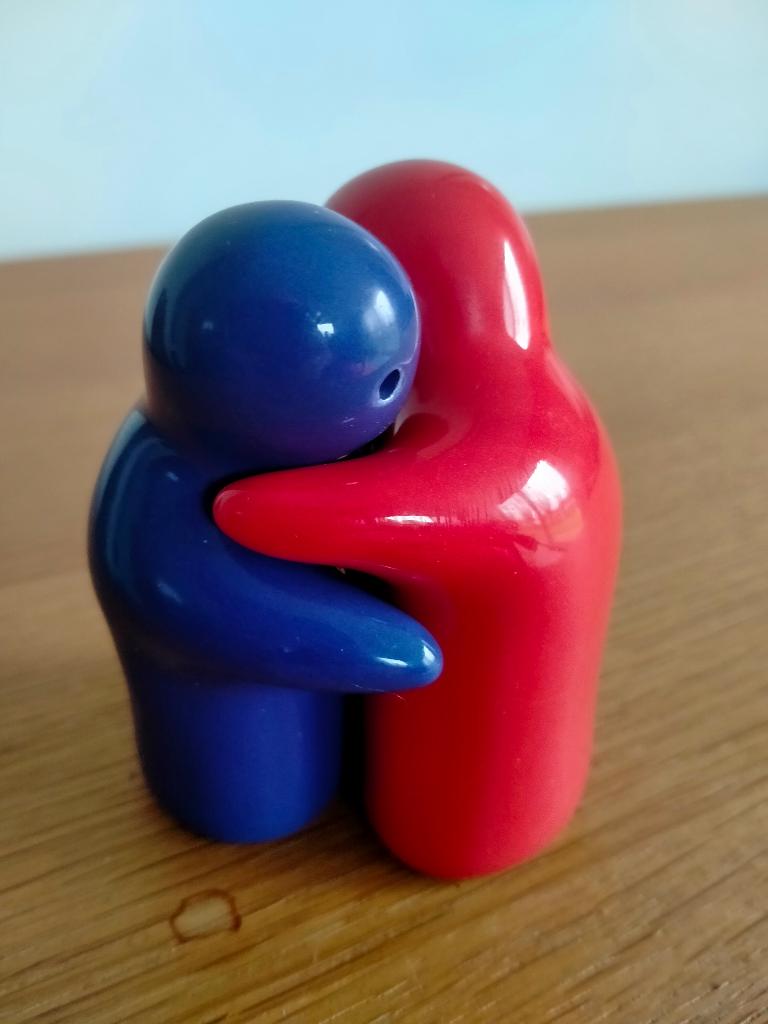 salière et poivrière, Enlèvement ou Envoi