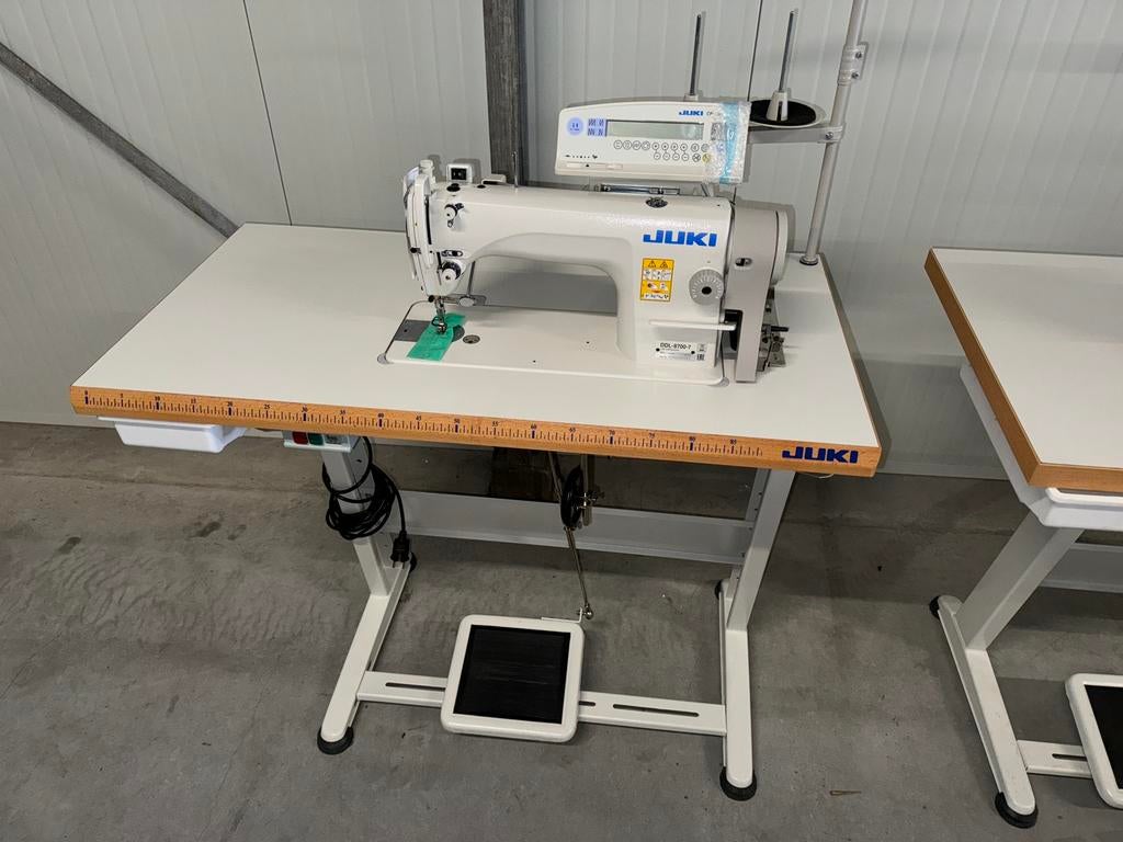 Industriële naaimachine juki ddl8700-7 vol automaat nieuw, Overige merken, Nieuw, Ophalen of Verzenden, Naaimachine