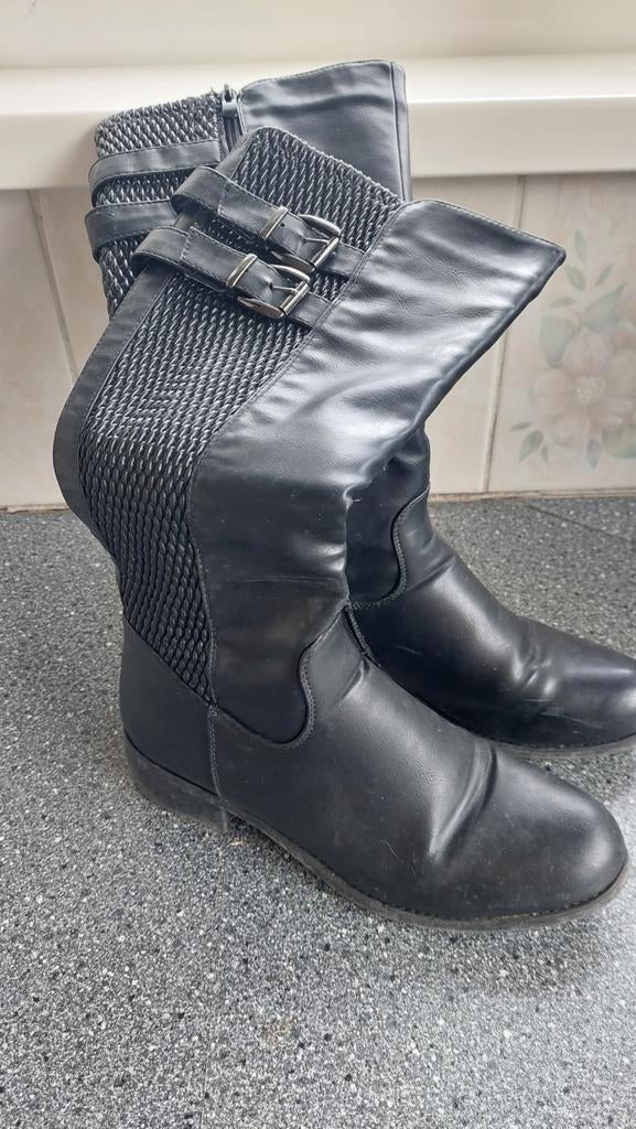 Zwarte lange laarzen maat 39, Kleding | Dames, Schoenen, Ophalen of Verzenden, Gedragen