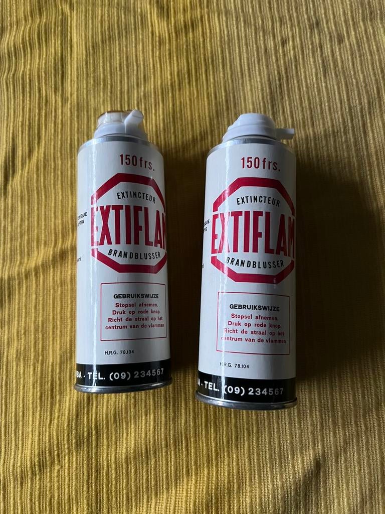 2 oude keuken-brandblussers, Enlèvement