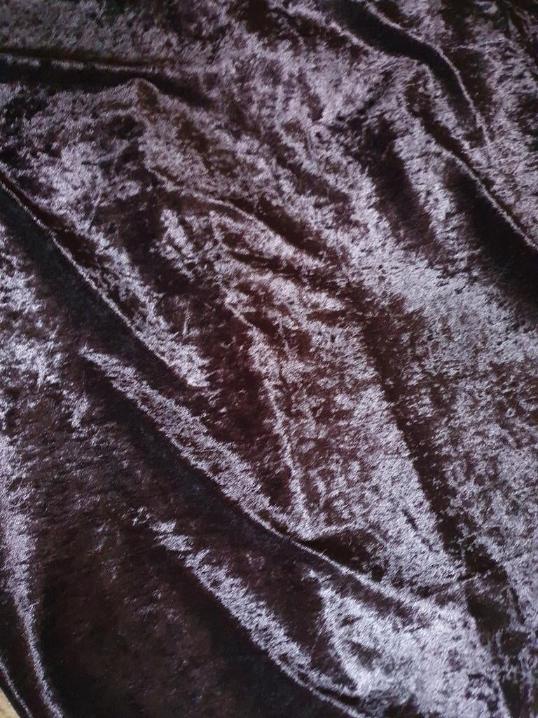 2 tissus velours lisse noir non froissable aspect brilliant, Hobby & Loisirs créatifs, Tissus & Chiffons, Enlèvement ou Envoi