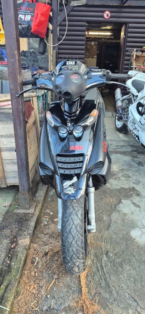 beta ark sprinter 70cc, Fietsen en Brommers, Brommeronderdelen | Scooters, Ophalen, Zo goed als nieuw, Overige typen, Beta