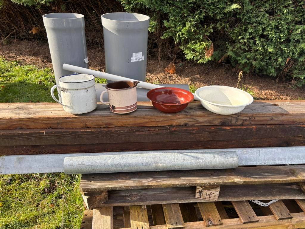 Emaille voorwerpen, Ophalen