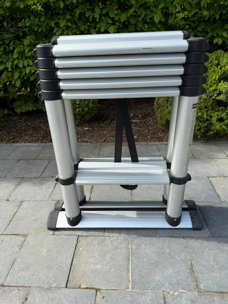 TELESTEPS  TELESCOOP PLOOILADDER 6 TREDEN, Doe-het-zelf en Bouw, Ophalen, Zo goed als nieuw, Ladder