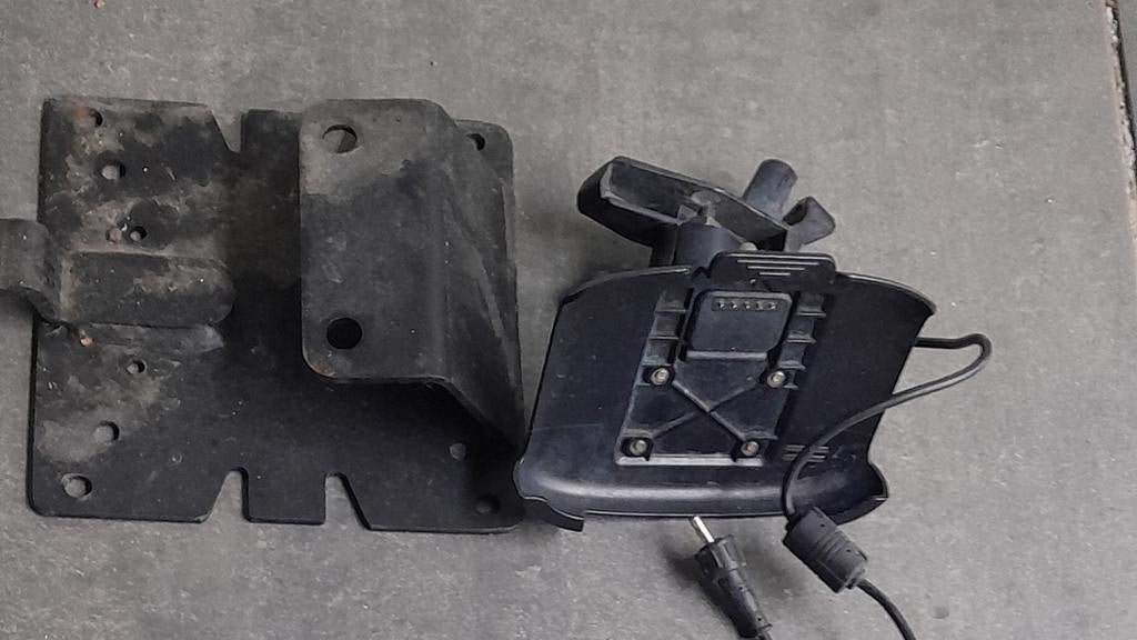 Motor GPS houder, Ophalen