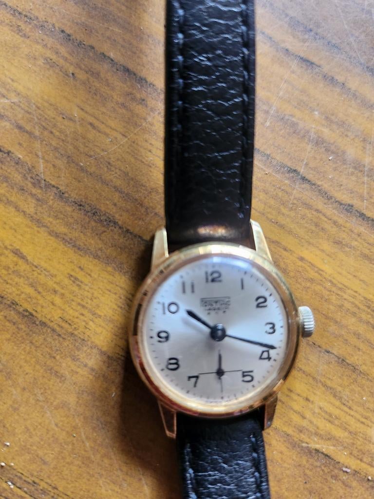 Pontiac nadeur dameshorloge, in goede staat., Enlèvement