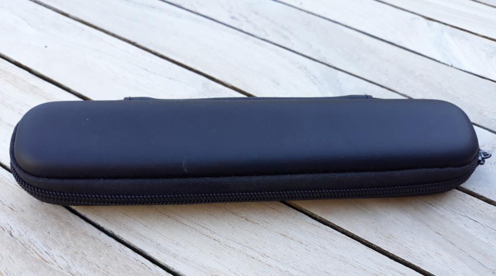 pennenzak klein, Ophalen, Zo goed als nieuw