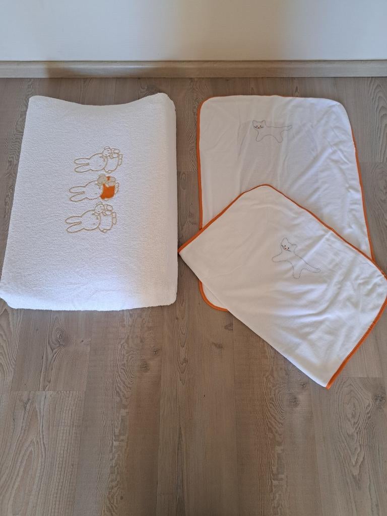 Verzorgingskussen met 3 hoezen, Kinderen en Baby's, Ophalen, Zo goed als nieuw, Aankleedkussen