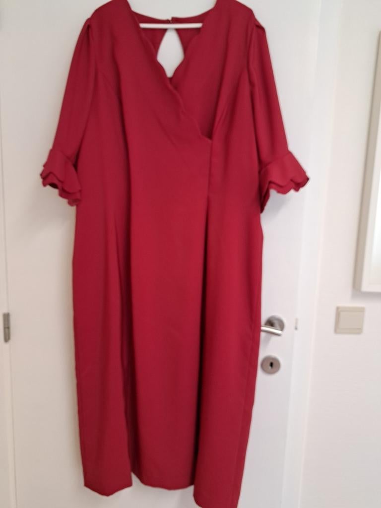 Lang rood (suite) feestkleed, Kleding | Dames, Ophalen of Verzenden, Zo goed als nieuw, Maat 46/48 (XL) of groter, Rood