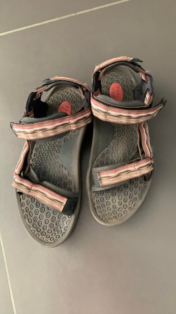 Teva sandalen maat 39, Ophalen, Bruin, Wandelschoenen, Teva