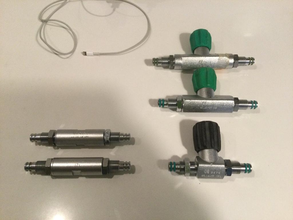 Nieuwe manifold met kraan dubbel15/12/7 - Ecocheques, Watersport en Boten, Duiken, Ophalen of Verzenden, Nieuw, Duikfles