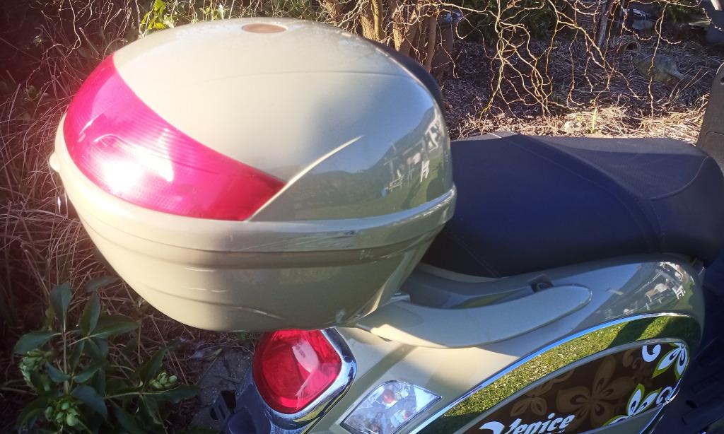 Scooter Razzo Venice 50CC, Vélos & Vélomoteurs, Autres modèles, Classe B (45 km/h), Enlèvement, Utilisé