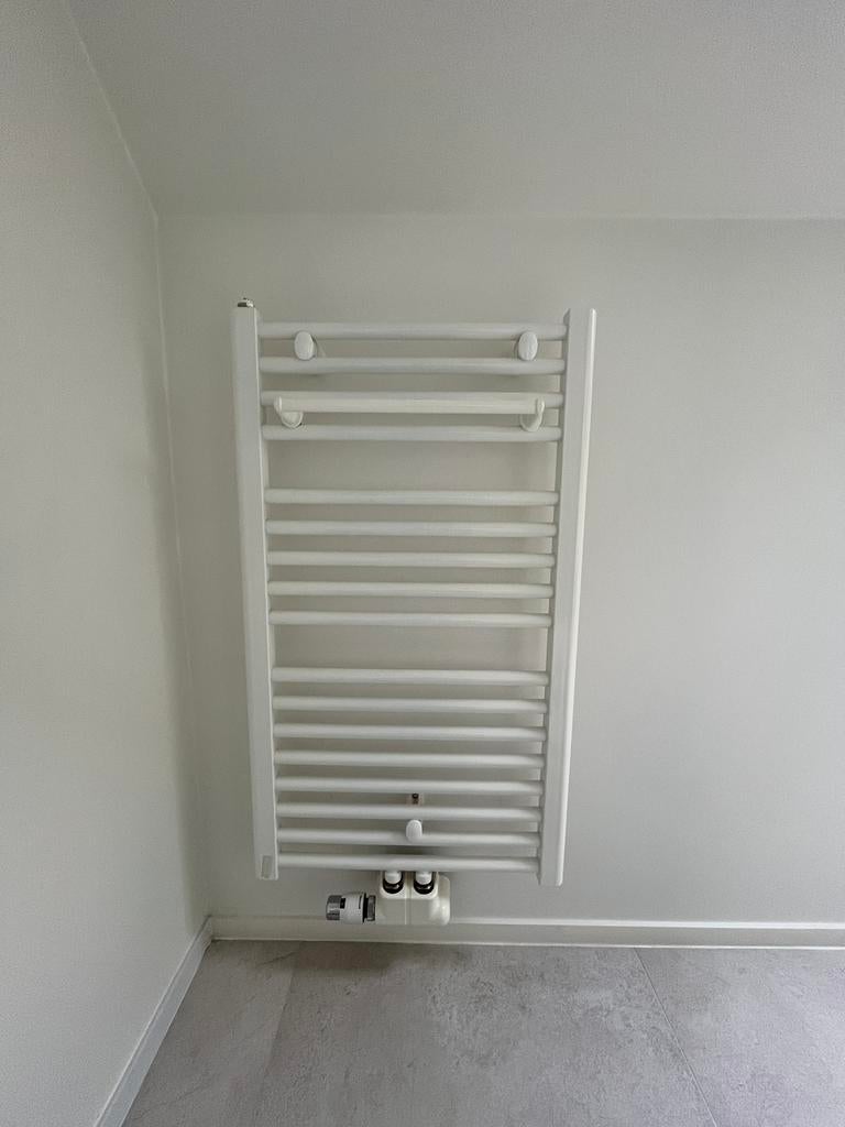 Handdoekradiator, Doe-het-zelf en Bouw, Ophalen, Zo goed als nieuw