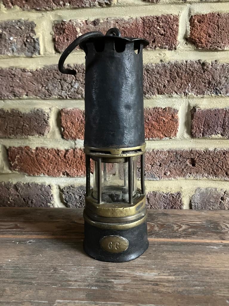 Lampe de mineur, Enlèvement