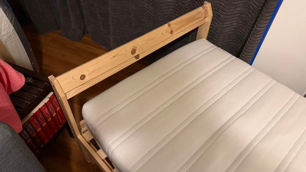 Lot de meubles : lit et tables d’appoint, Maison & Meubles, Chambre à coucher | Chambres à coucher complètes, Utilisé, Une personne