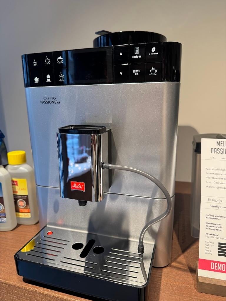 Melitta Caffeo Passione OT – demo toestel – TOPSTAAT, Ophalen, Afneembaar waterreservoir, Koffiemachine, Zo goed als nieuw
