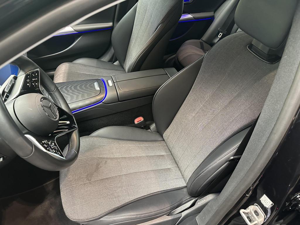 Mercedes-Benz E-Klasse 300 DE Break Luxury Line | Trekhaak |, Auto's, Mercedes-Benz, Automaat, Gebruikt, 2260 kg, Zwart