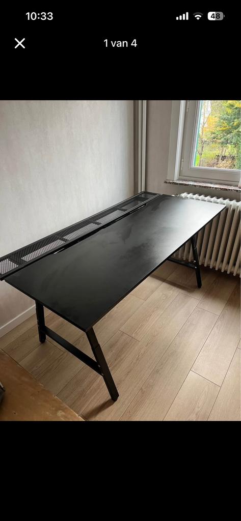 Bureau Utespelare IKEA + Bureauetoel Renberget, Ophalen, Zo goed als nieuw