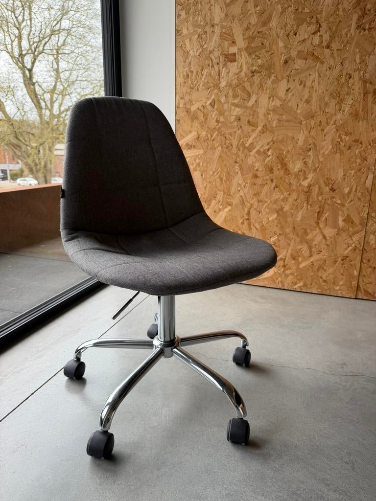 Lot de 2 chaises de bureau IKEA grises – très bon état, Enlèvement, Comme neuf, Gris, Chaise de bureau