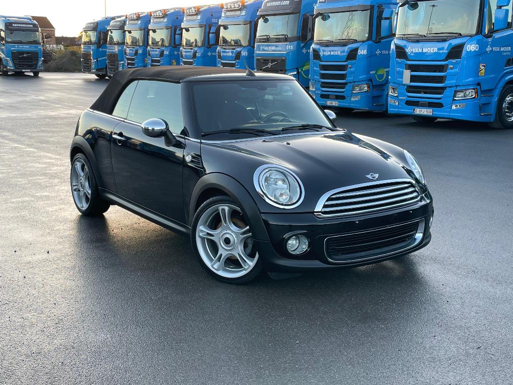 Mini Cooper Cabrio 1.6i Benzine / 2013 / 125000.km / Euro.6, Auto's, Mini, Cabriolet, Zwart, Bedrijf, Handgeschakeld