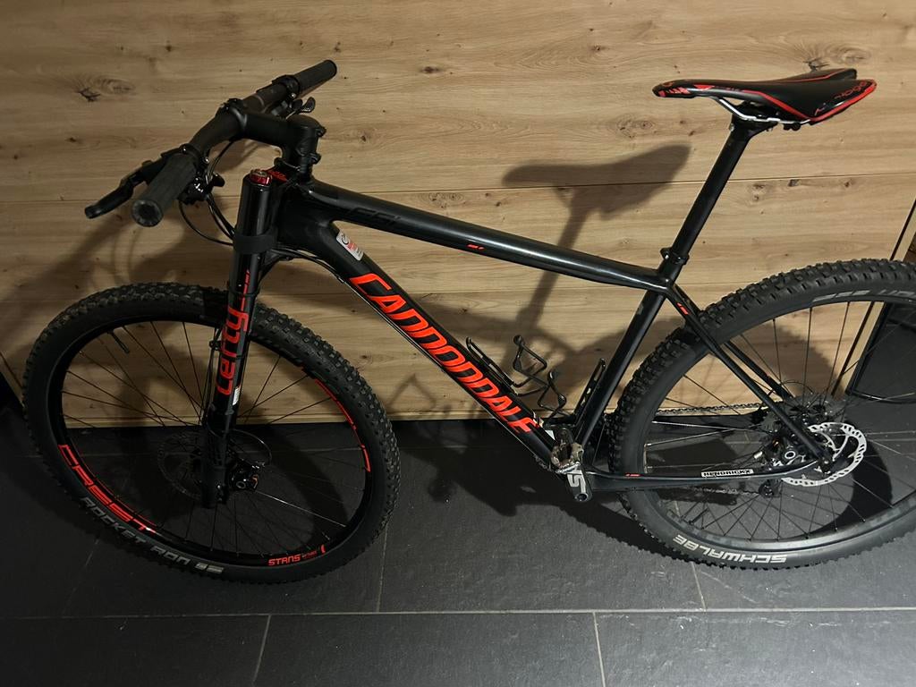 Cannondale F-Si Carbon 3 uit 2019 Maat L, Fietsen en Brommers, Fietsen | Mountainbikes en ATB, Ophalen, Zo goed als nieuw