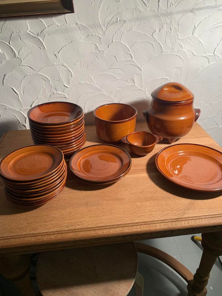 Service a diner  vintage St Clement, Antiquités & Art, Enlèvement