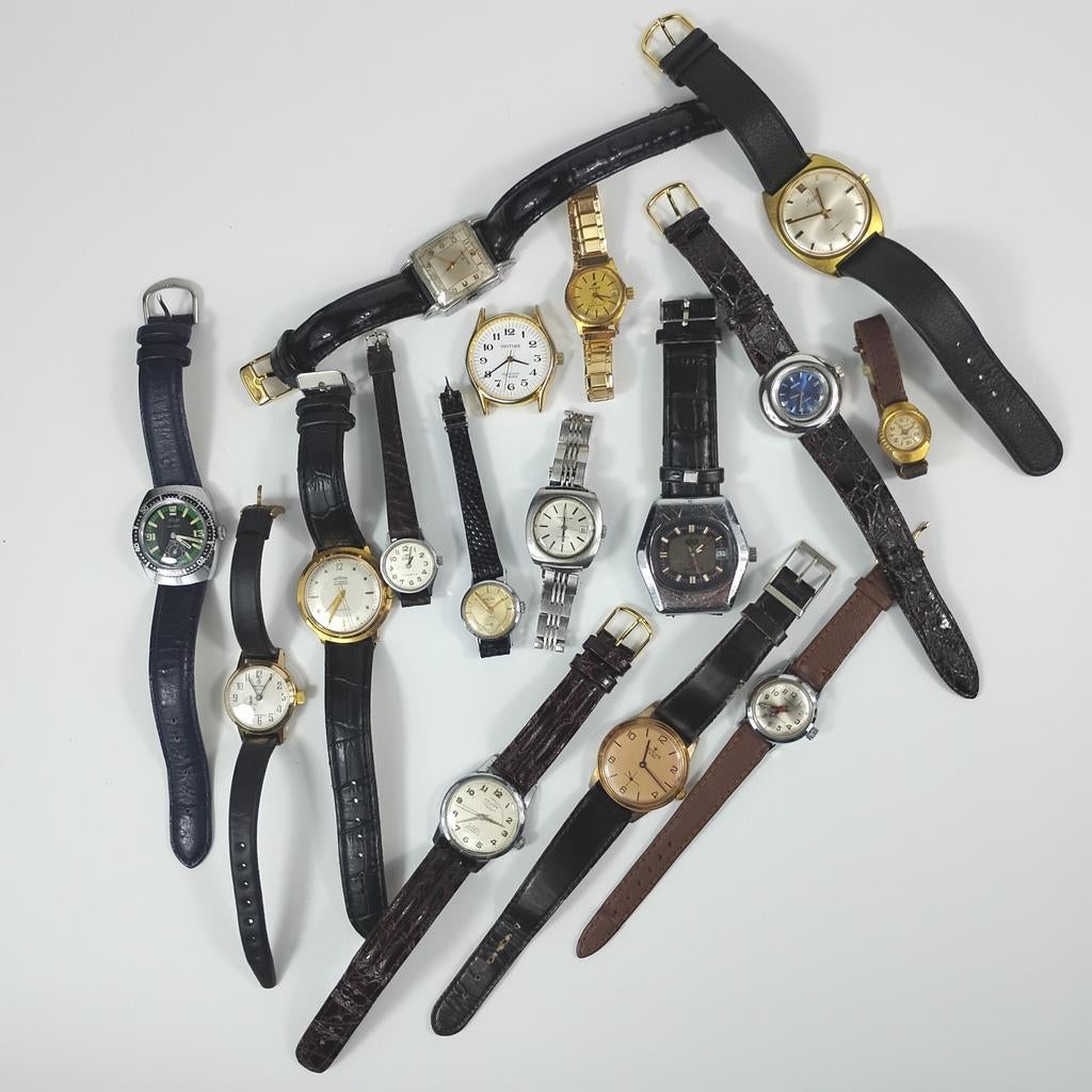 Lot de montres suisses 1960-70, Antiquités & Art, Enlèvement ou Envoi