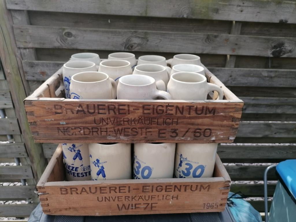 Vieilles cruches en pierre Wieze, Enlèvement