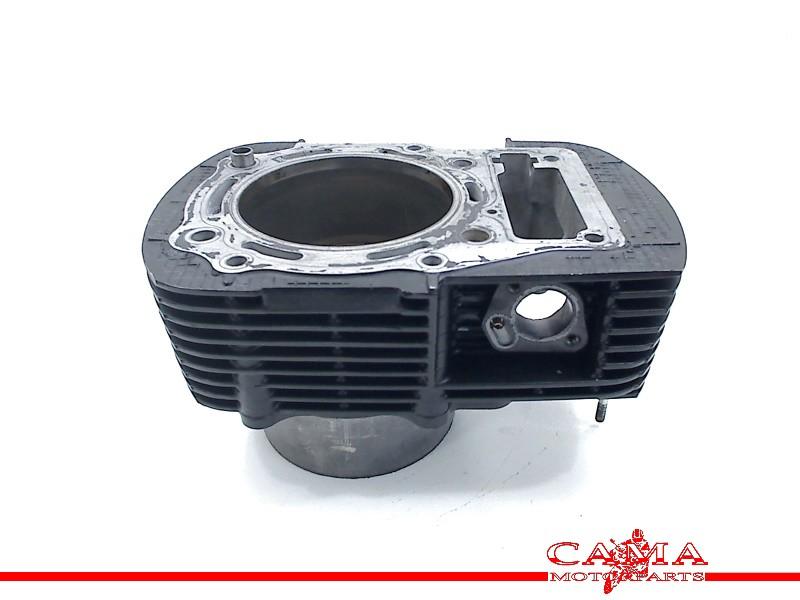 CYLINDRE BLOK Suzuki M 1800 Intruder (M1800) (01-1970/-), Dhr. S. di Majo, Utilisé, Info@cama-motorparts.nl, P.J. Troelstraweg 8 8
3144 CX  MAASSLUIS, NL