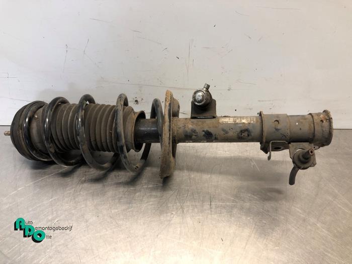 Barre amortisseur avant droit d'un Opel Corsa (Corsa D 07-), Autos : Pièces & Accessoires, -, Opel, 3 mois de garantie, Utilisé