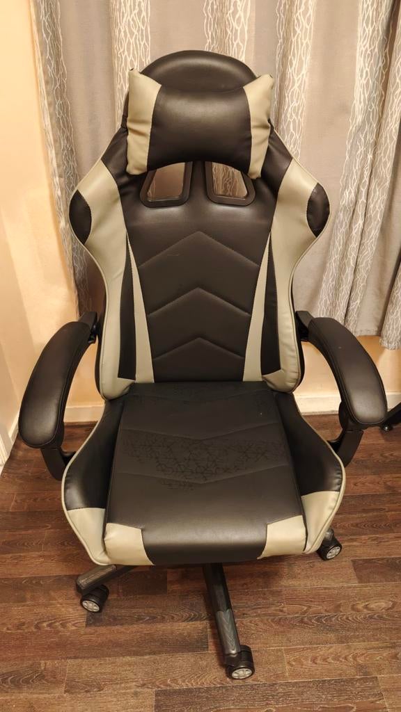 Game stoel in nieuwe staat, Ophalen