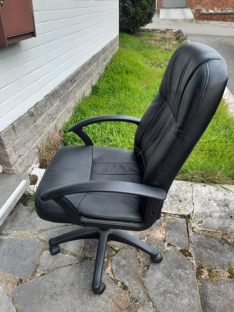 Chaise bureau très bon état réglable, Enlèvement, Chaise de bureau