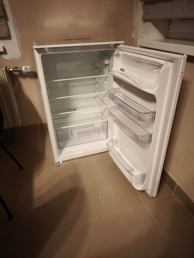 Réfrigérateur encastrable 1 porte, Enlèvement