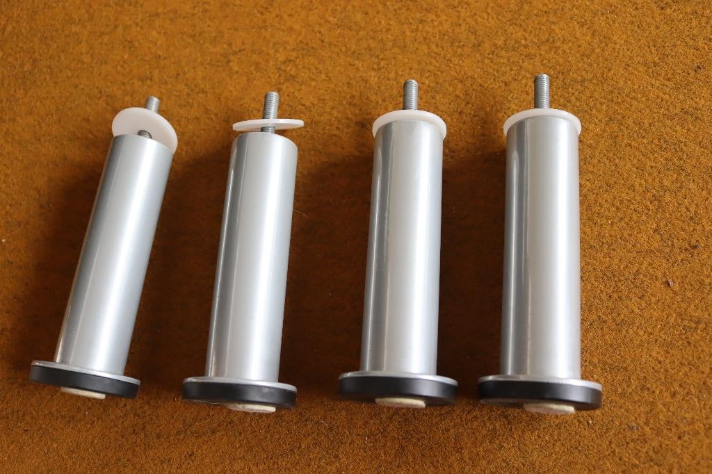 Zetelpoten Ikea aluminium 4 stuks, Enlèvement