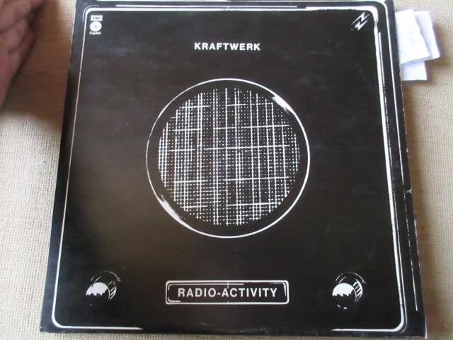 LP Kraftwerk Radio activity 1st press 1975, Ophalen of Verzenden, Gebruikt, R&B en Soul, Overige typen